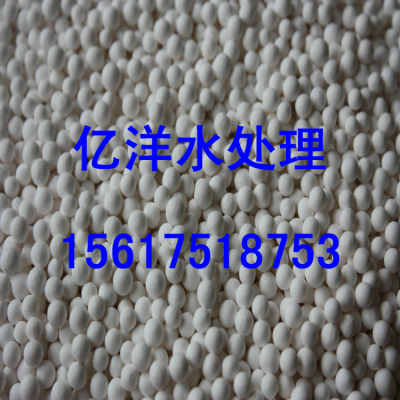 高温活性氧化铝在粉末冶金耐火材料中的应用与价格分析
